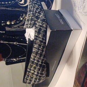 WOMEN'S FLATS BY NINE WEST, SIZE 11B, NEW IN BOX